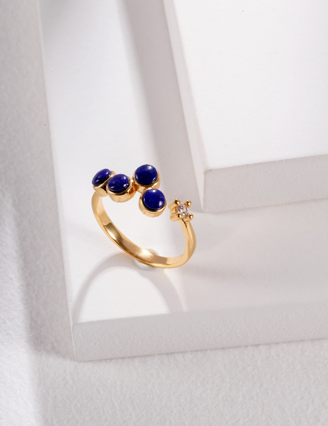 Royal Elegance Ring