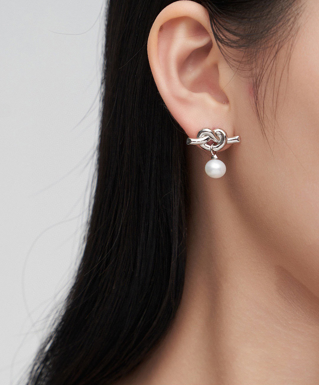Precious Or Knot Earrings