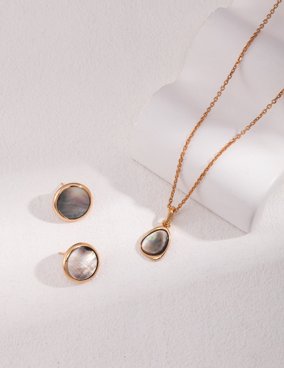 Natural Black Shell Earrings
