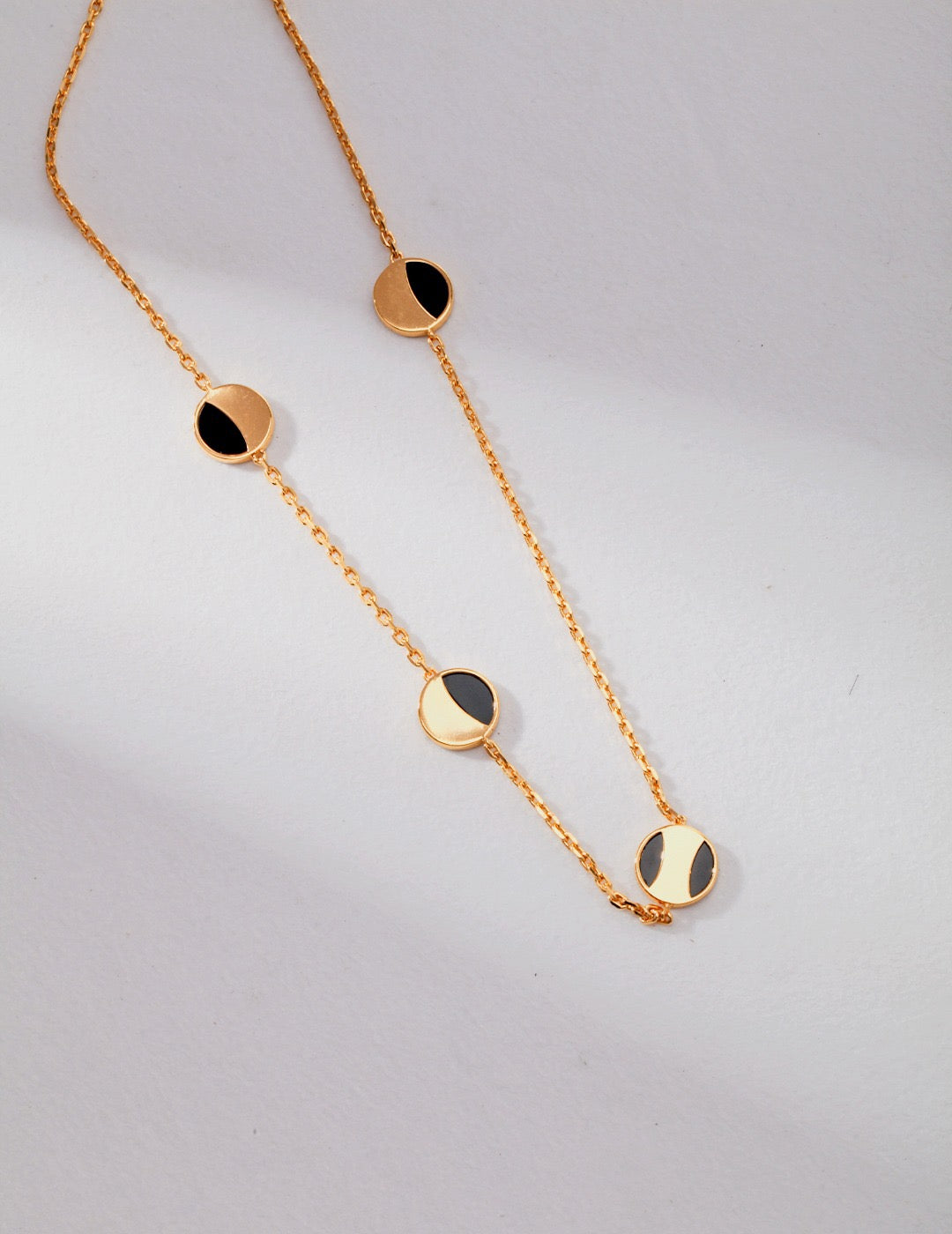 Moon Cycle Short Necklace