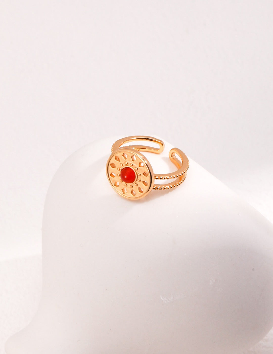 Classic Rome Agate Ring