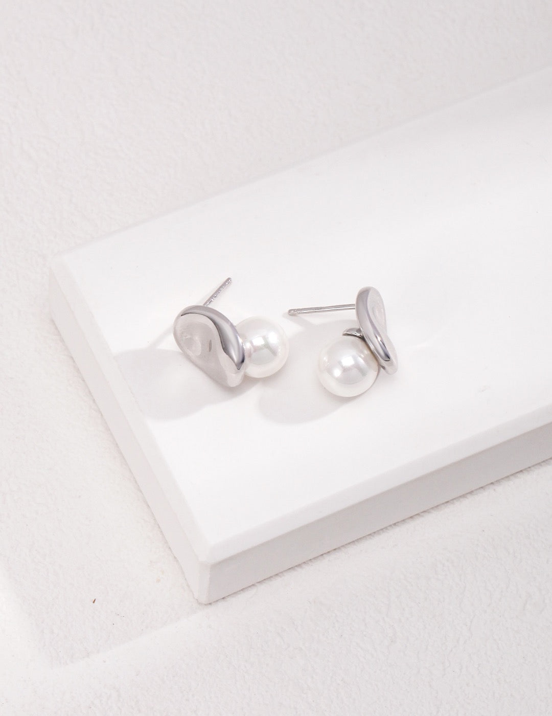 Pearl Earrings