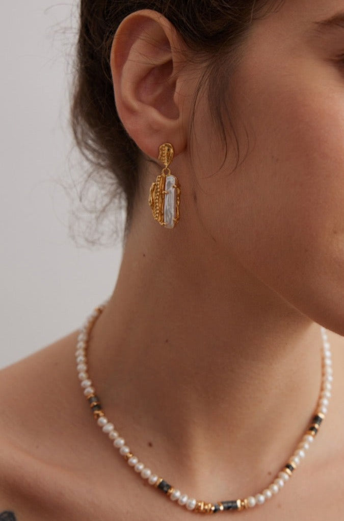 Royal Pearl Earrings